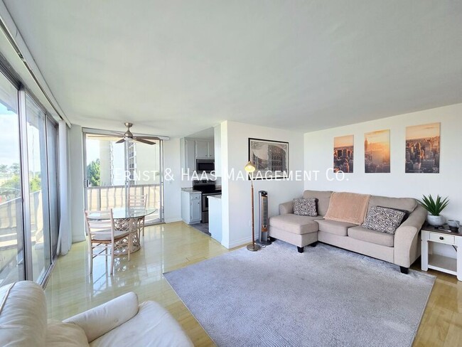 Building Photo - 375 Atlantic Ave Unit 502