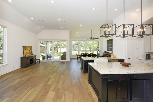 Photo - 26643 White Eagle Dr