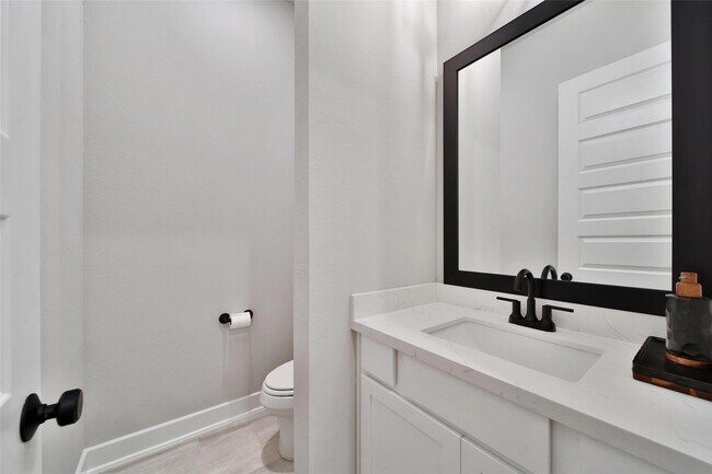 Photo - 332 Coldwater Creek Ct