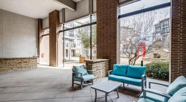 Photo - 8401 Memorial Ln Unit b2