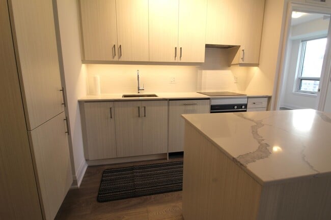 Building Photo - 36-2036 Elm Dr