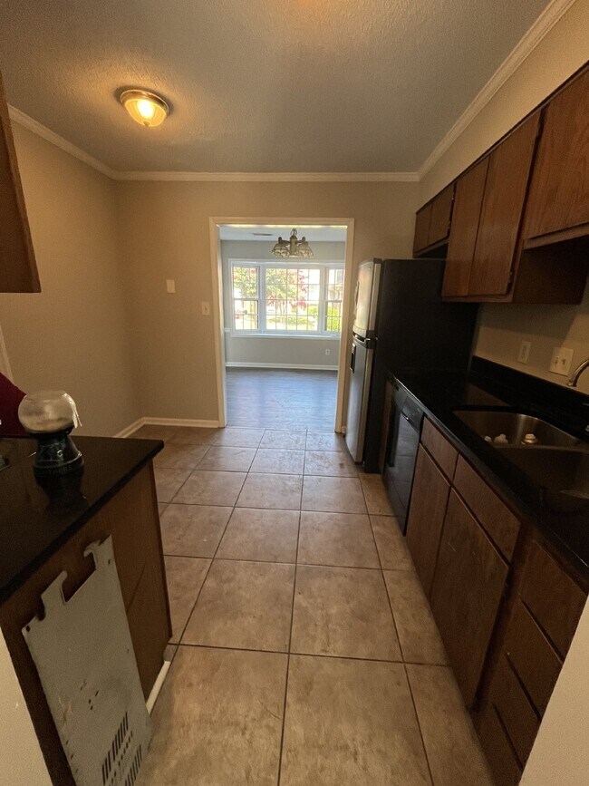 Photo - Townhome in Greensboro Unit B