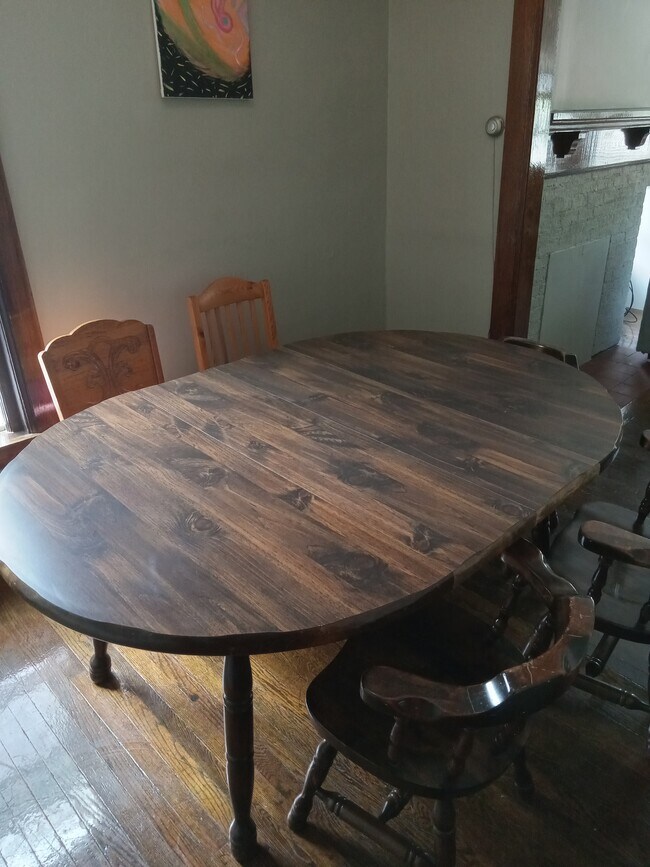 Apt 4 - dining room - 523 E State St Unit 3