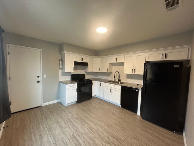 Photo - 900LaVida Unit 900 LaVida - B