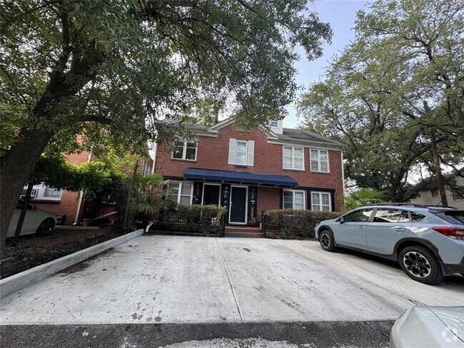 Building Photo - 1802 Banks St Unit 2 Rental