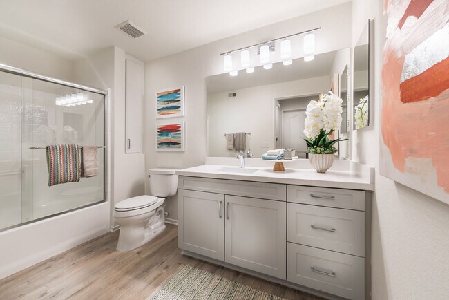 Newport Ridge Apartment Homes