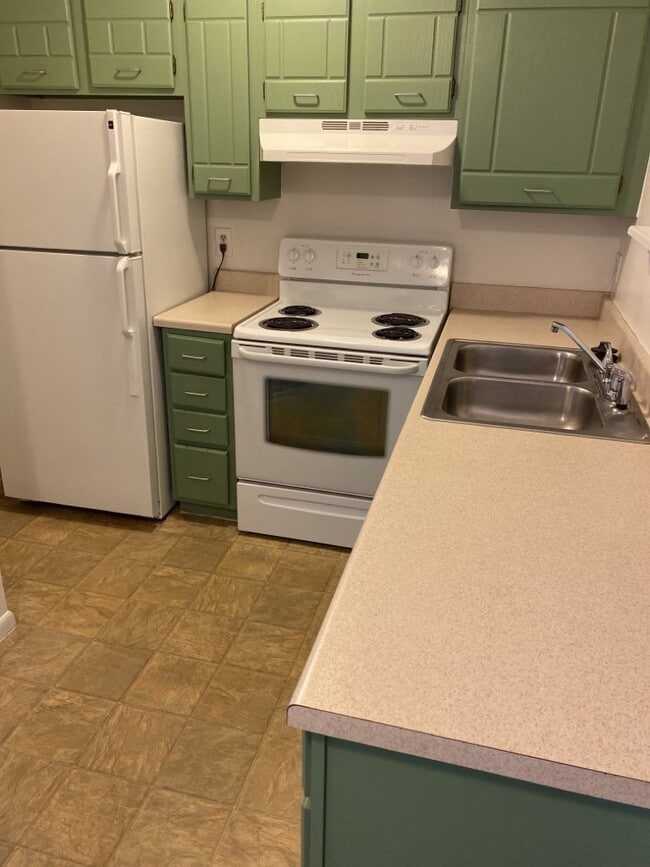 Photo - Charming 1BR/1BA in great location! Don't wait! Unit 722