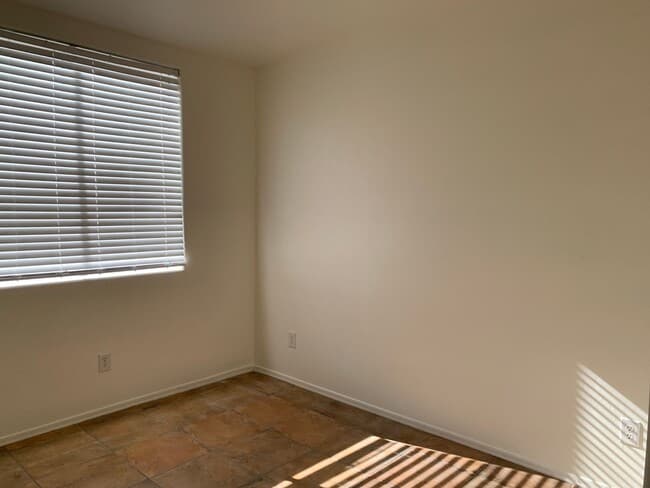 Photo - 3 bedroom, 2 bath with 2 car garage