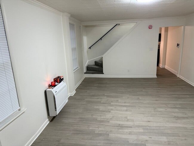 Photo - 6313 Windsor Mill Rd