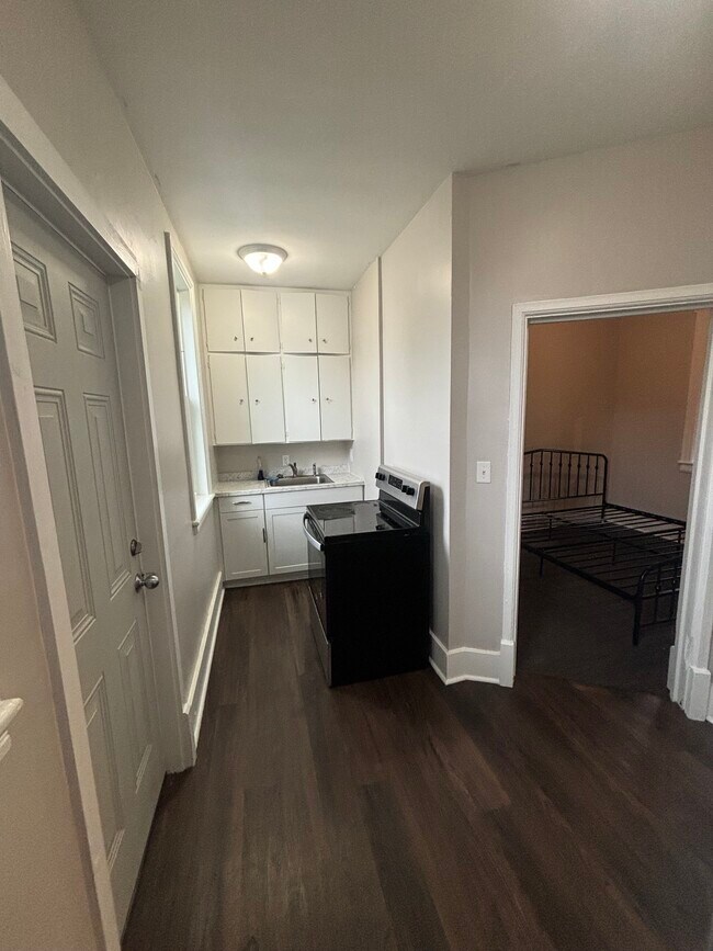 Photo - 716 Aetna St Unit 716