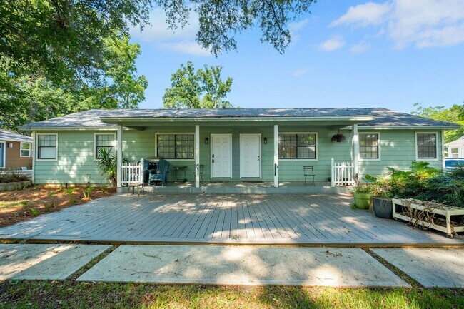 Photo - 723 E Tennessee St