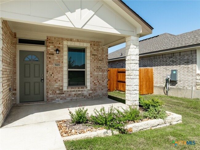 Photo - 5115 Rose Petal Ct