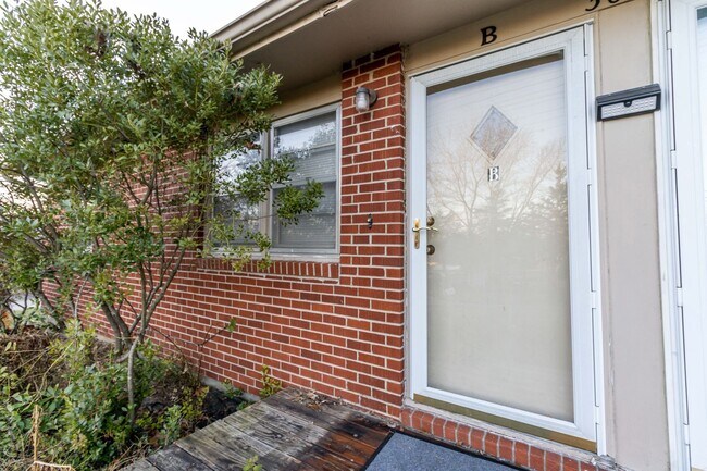 Photo - 3605 S Rock Quarry Rd Unit Apt B