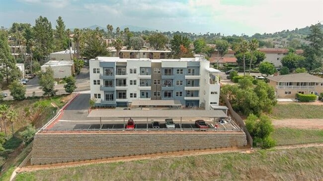 Photo - 2 bedrooms 2 baths For Rent in Escondido Unit 1316 E Grand Avenue 203