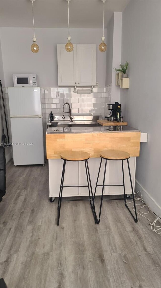 Photo - 3710 Collins Ave Unit N-309