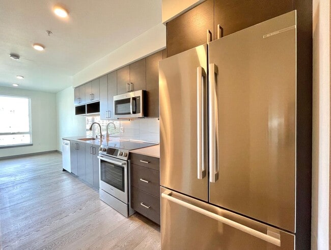 Photo - Modern Home For Rent