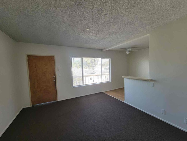 Building Photo - 11914 Downey Ave Rental