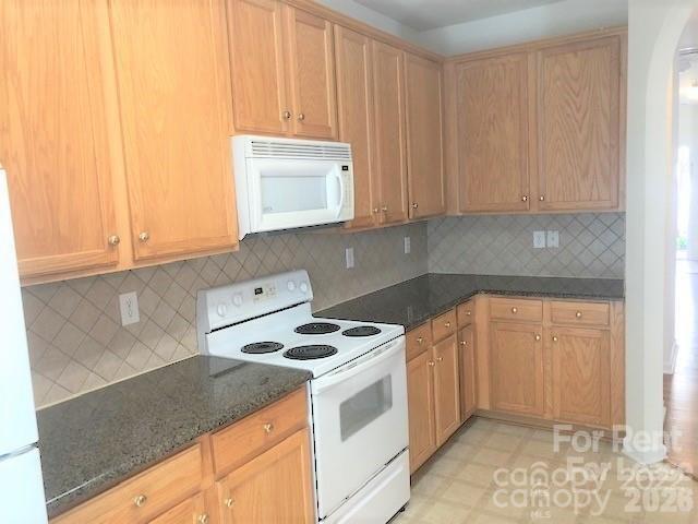 Photo - 1307 Smokey Quartz Ln