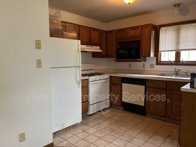 Photo - 510 S Shumway St Unit Apt 10