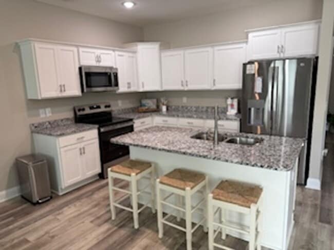 Photo - Salty Mermaid - Wonderful winter rental