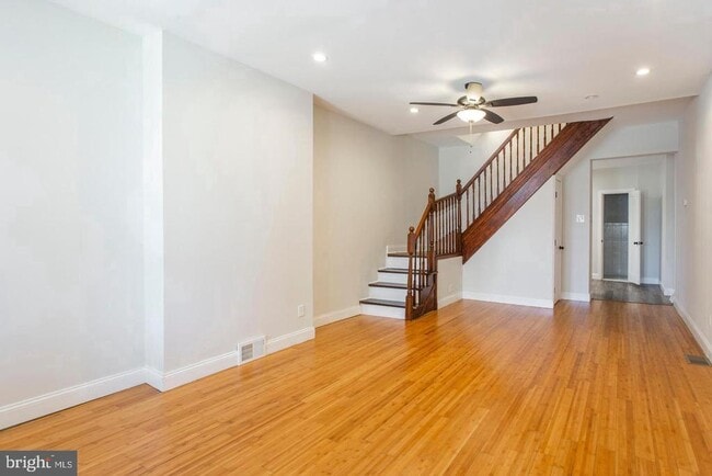 Building Photo - 1632 N 6th St