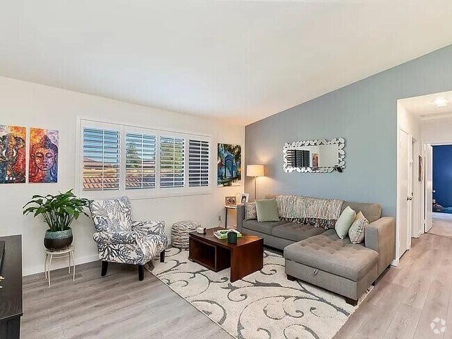 Building Photo - 31200 Landau Blvd Unit 804 Rental