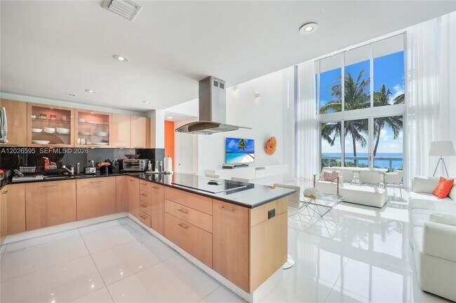 Photo - 6899 Collins Ave Unit 204
