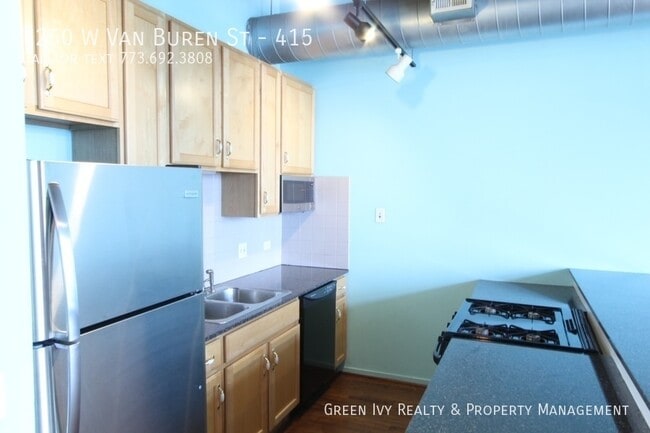 Photo - 1250 W Van Buren St Unit 415
