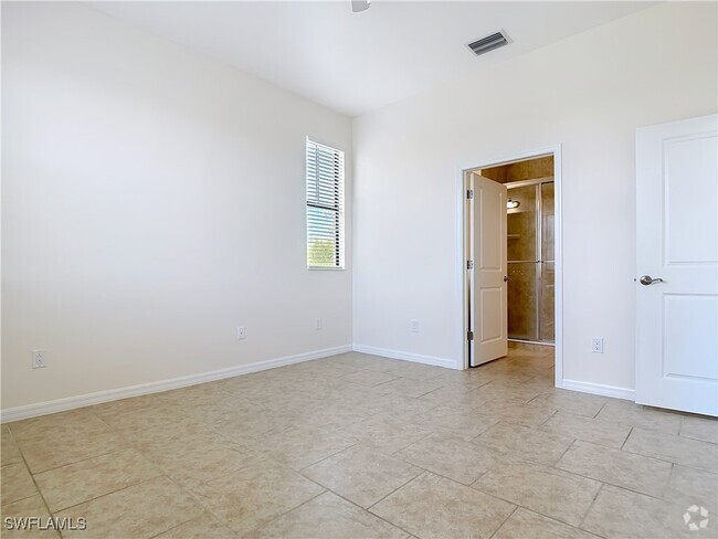 Building Photo - 15098 Palmer Lake Cir Unit 205 Rental