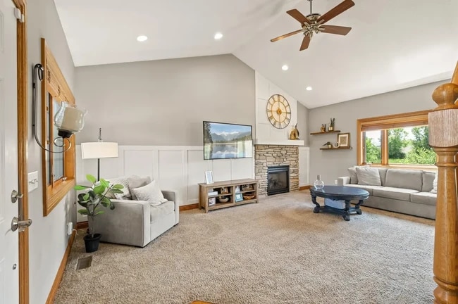 Photo - 5265 Fenson Ct N