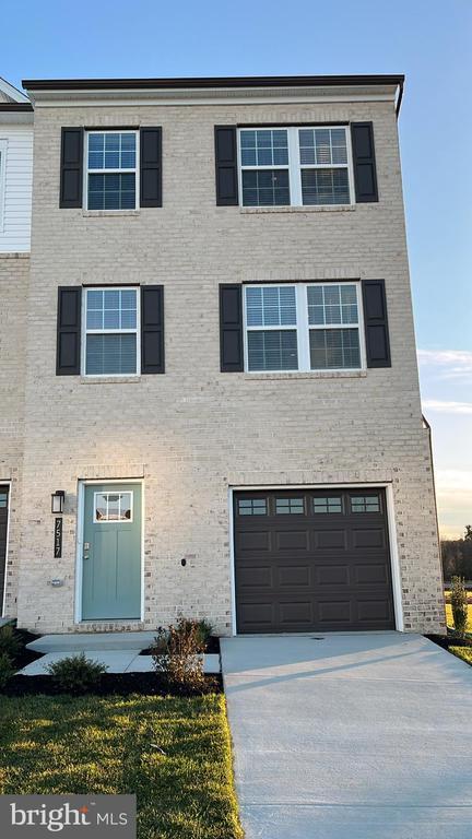 Photo - 7517 Golden Halls Ter Townhome