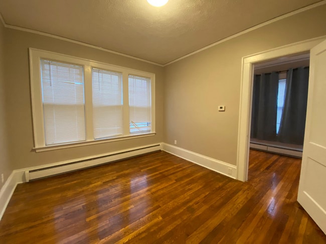 Photo - 2042 Genesee St Unidad 1