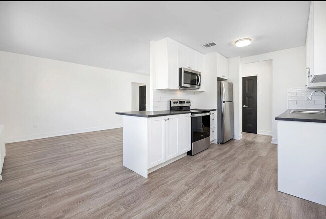 Photo - Kennedy Road Apartments