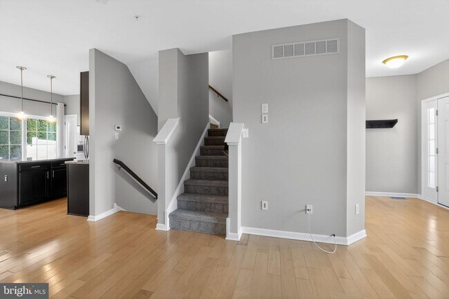 Photo - 3669 Jacob Stout Rd