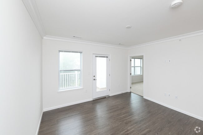 1 BR, 1 BA