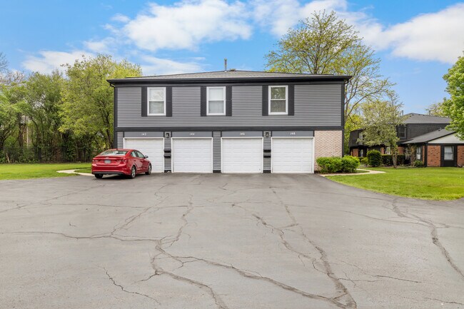 Photo - 146 W Inverrary Ln Unit 146