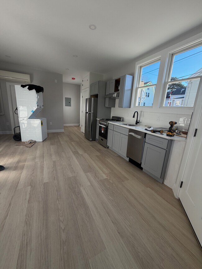 Photo - 121 Winthrop St Unit #1