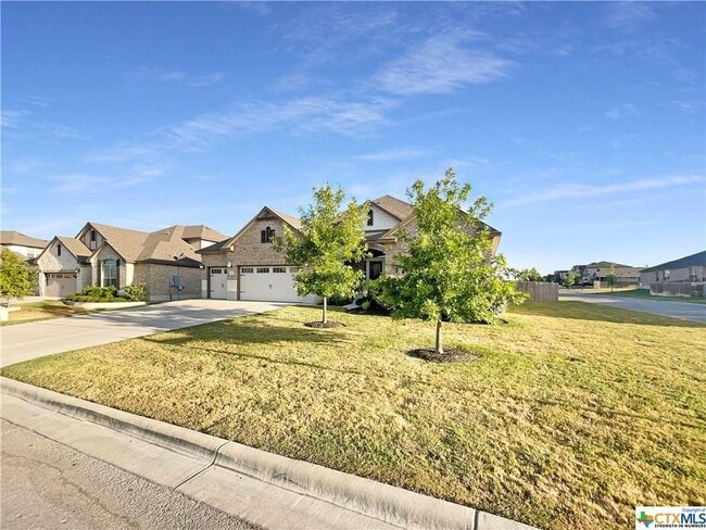4702 Guildford Dr