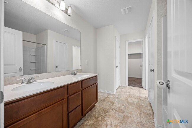 Photo - 14212 James Buchanan St