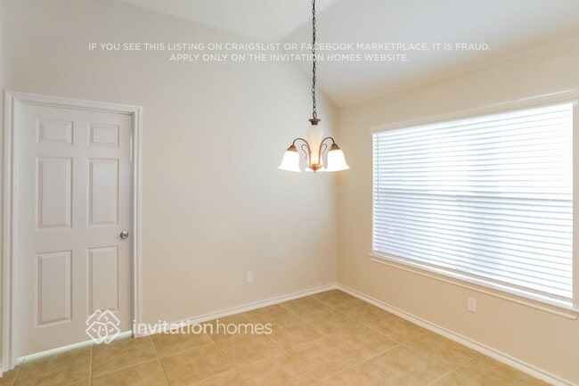 Photo - 2815 Arabian Ln