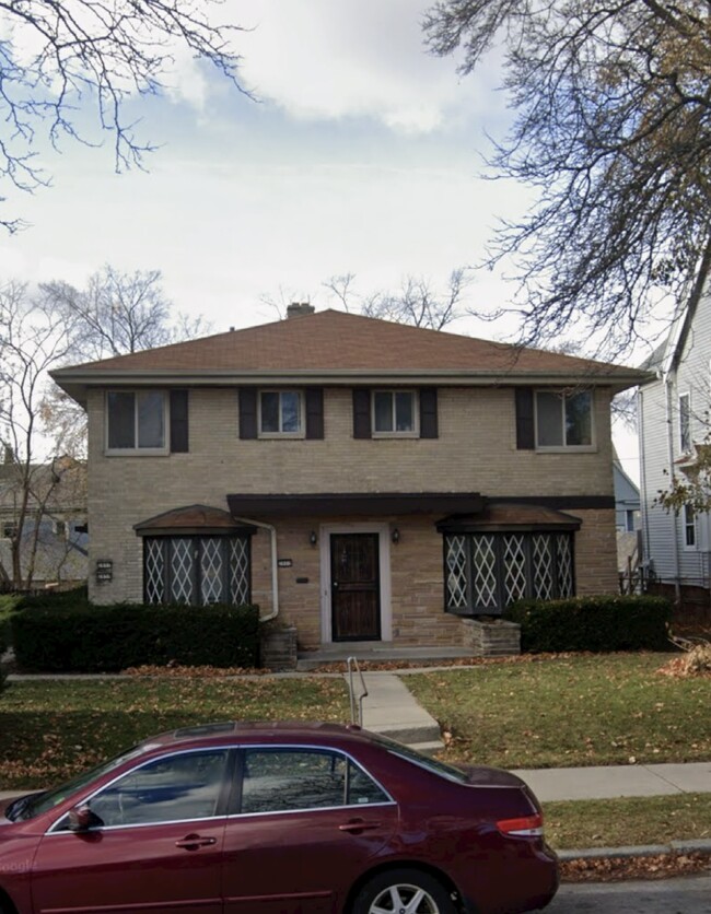 Photo - 2857 N Downer Ave Apartments Unit 2857 N Downer Avenue