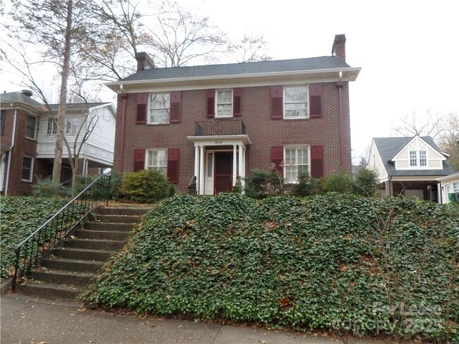 Photo - 1614 Dilworth Rd E House