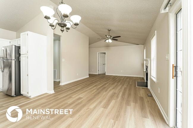 Photo - 1 Savannah Ln