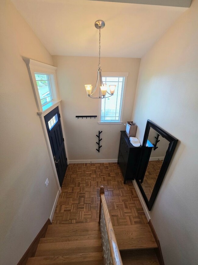 Photo - Auburn west hill 4 bedroom and 3 bathroom well maintained home.  Available NOW!