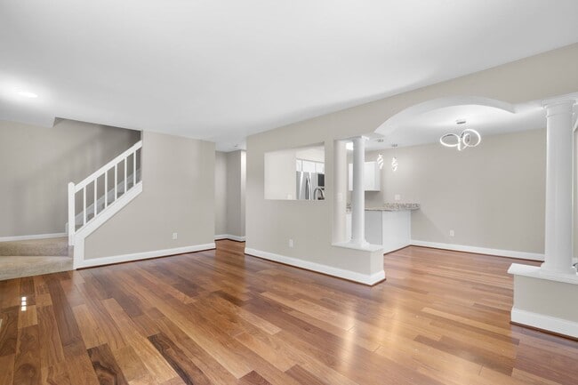 Photo - 3 Bed 2.5 Bath - Gaithersburg Townhome - Completely Renovated