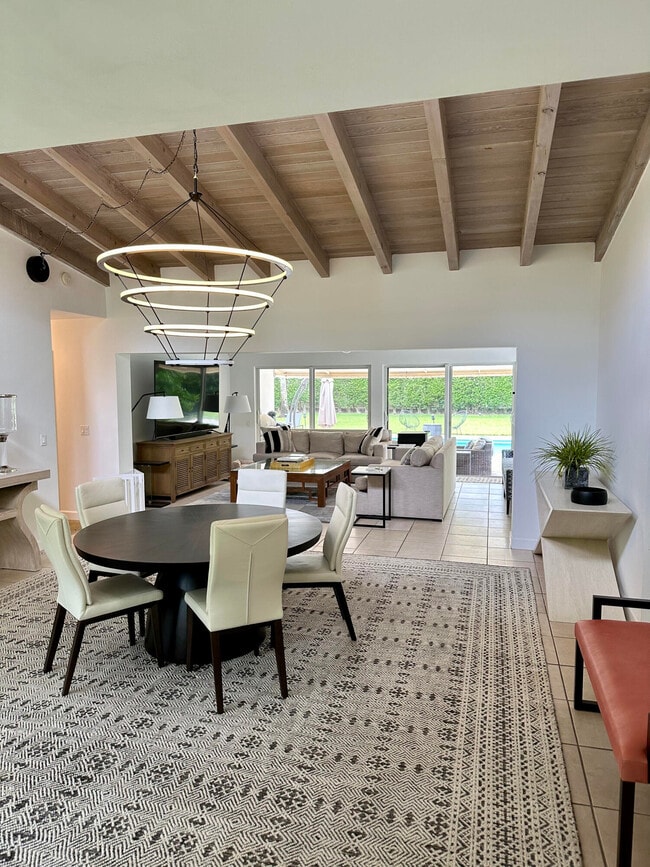 Photo - 705 SE Atlantic Dr