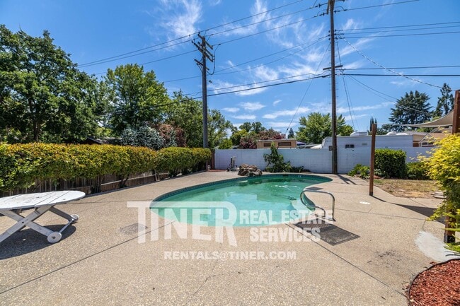 Photo - 8968 Talisman Dr