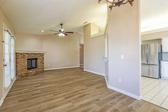 Photo - 3204 Ryans Ct