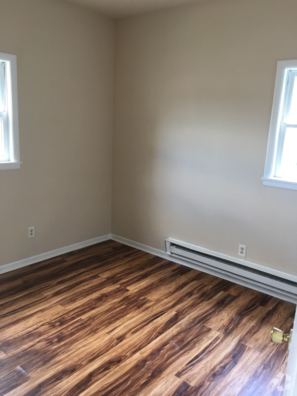 Building Photo - 319 S 5th Ave Rental