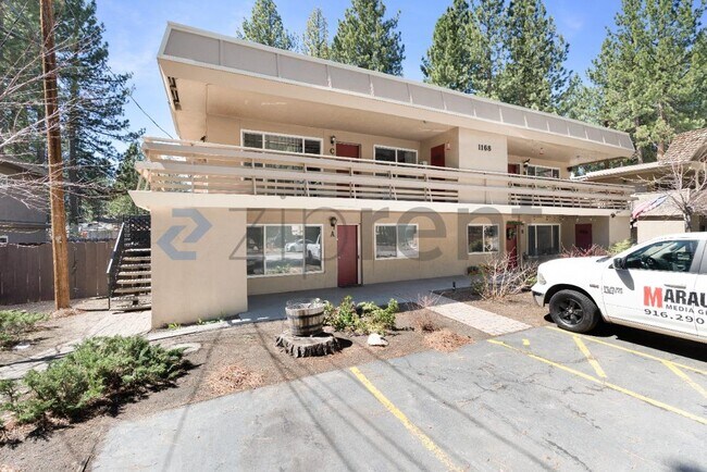 Photo - 1168 Herbert Ave